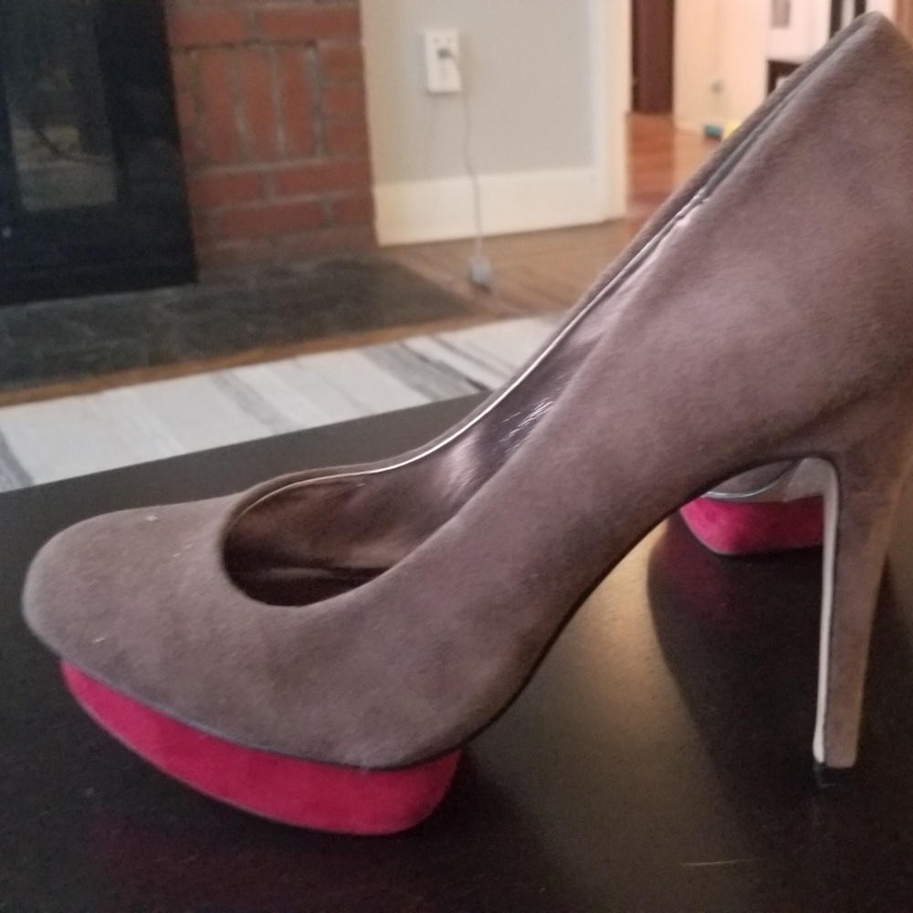 DV high heels